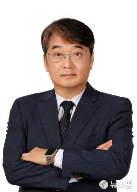 [로펌이슈] 로백스, '기업법무' 전문가 장진석 대표 변호사 영입